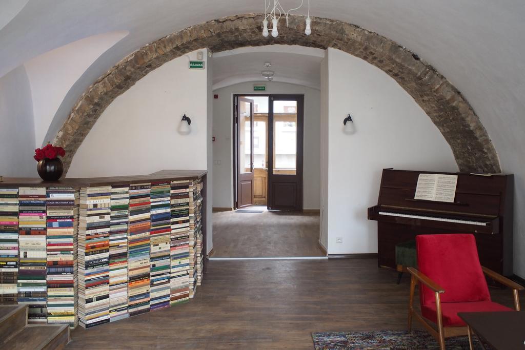 Bookinn Βίλνιους Εξωτερικό φωτογραφία